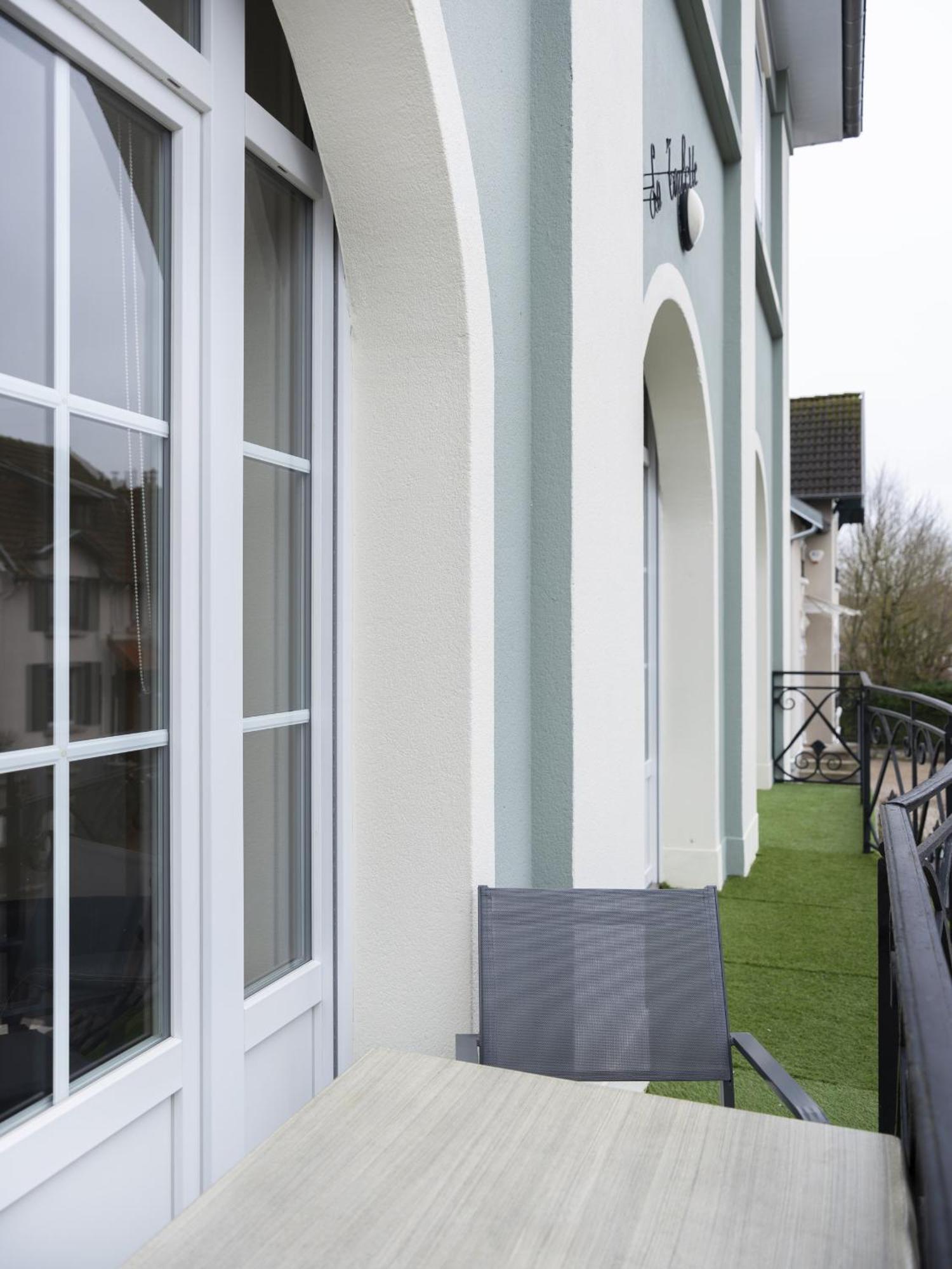 Residence Louis Quartier Des Lilas Vittel Bagian luar foto